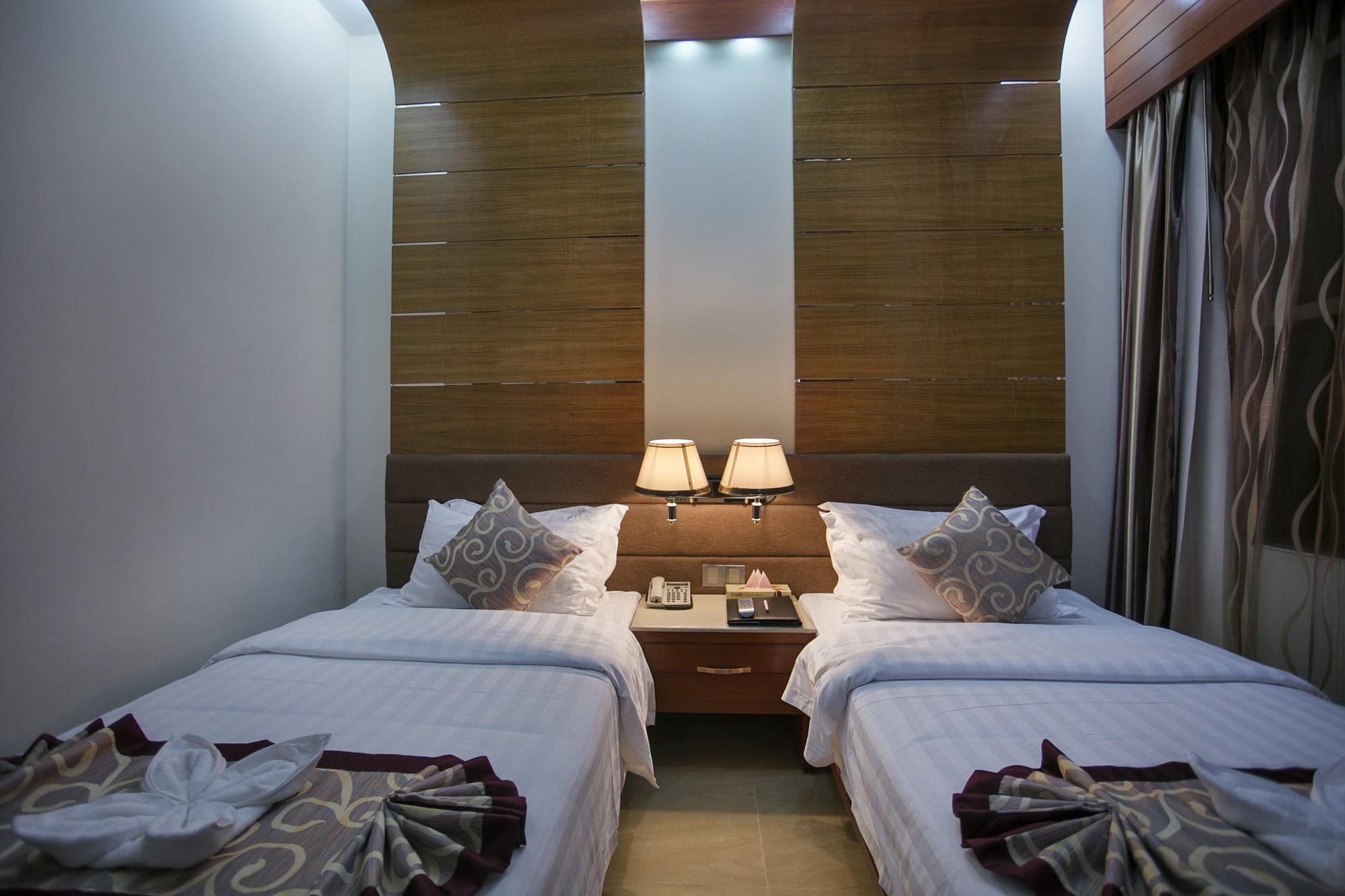 Fars Hotel & Resorts - Bar-Buffet-Pool-Spa Dhaka Luaran gambar