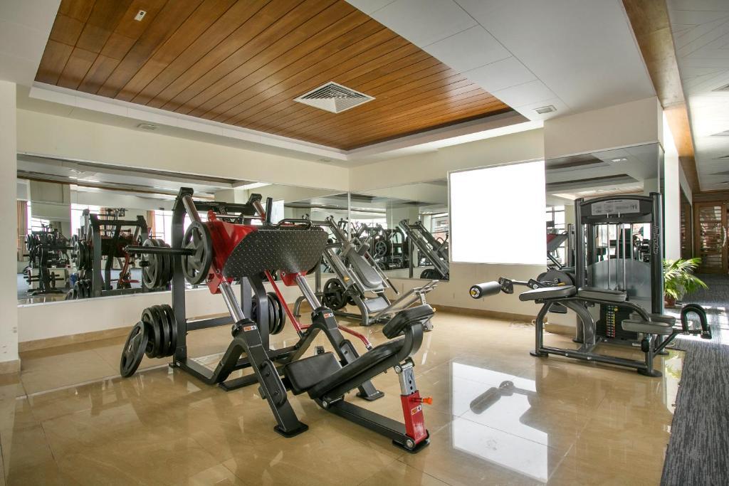 Fars Hotel & Resorts - Bar-Buffet-Pool-Spa Dhaka Luaran gambar