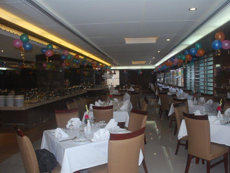 Fars Hotel & Resorts - Bar-Buffet-Pool-Spa Dhaka Luaran gambar
